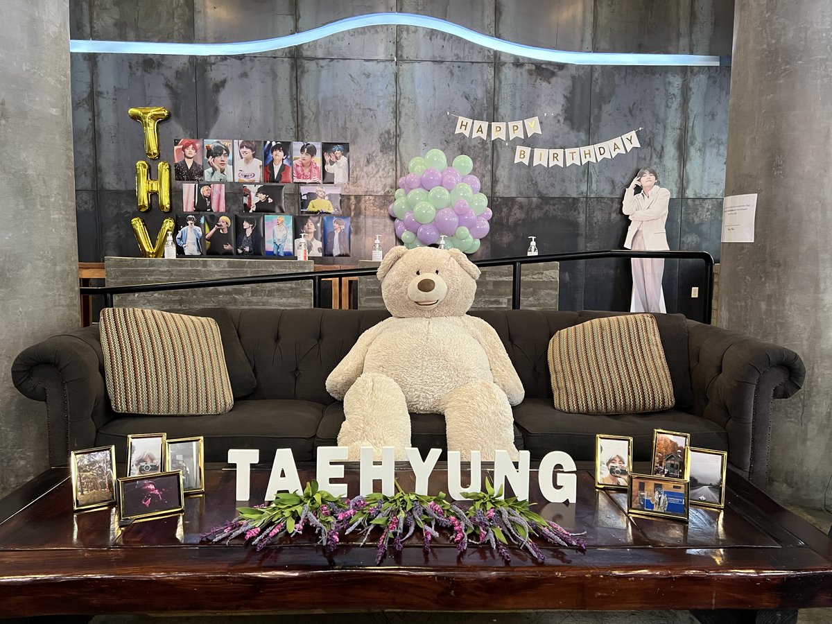 BTS CAFE tweet media