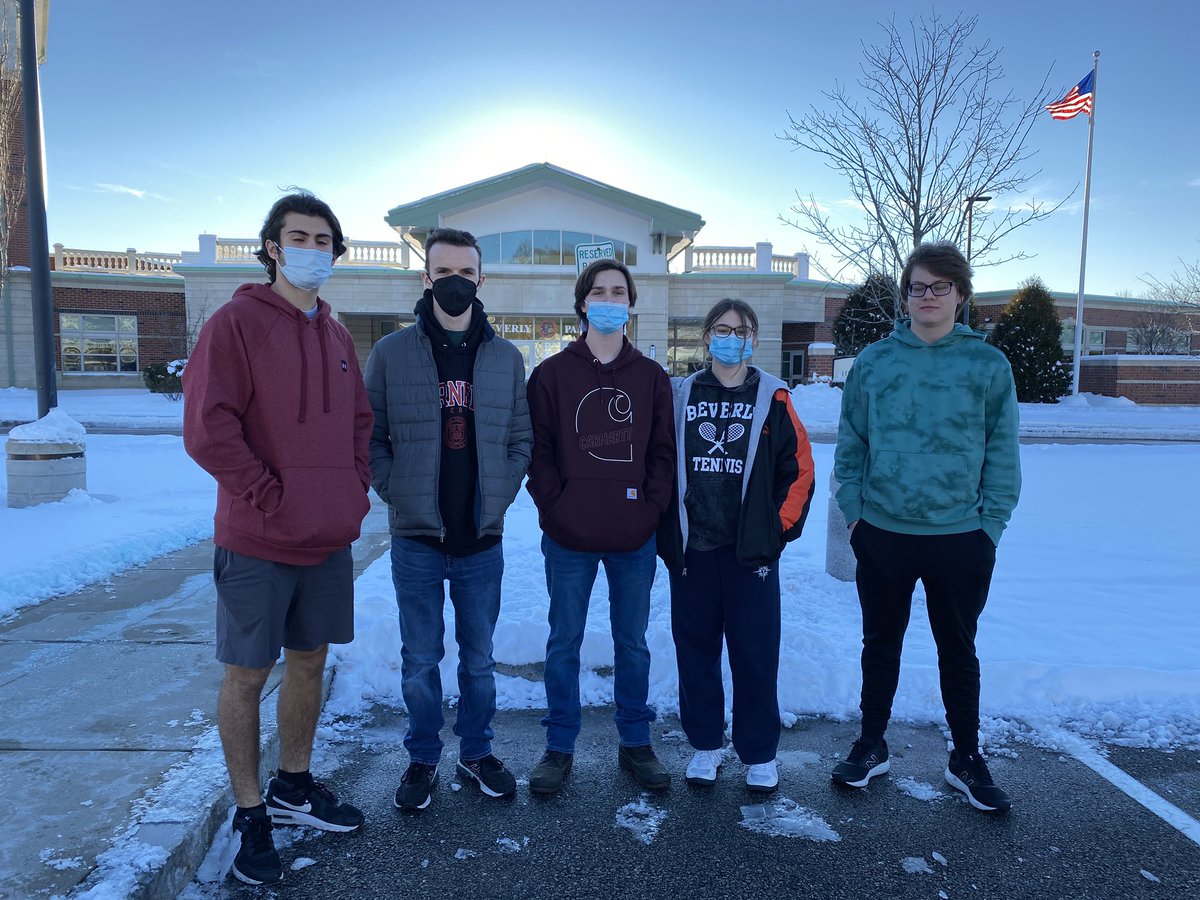 frc5752's tweet photo. Saturday Dedication!  The season has officially begun!  #RAPIDREACT #frc5752 #frckickoff https://t.co/RzYKrcsLEn