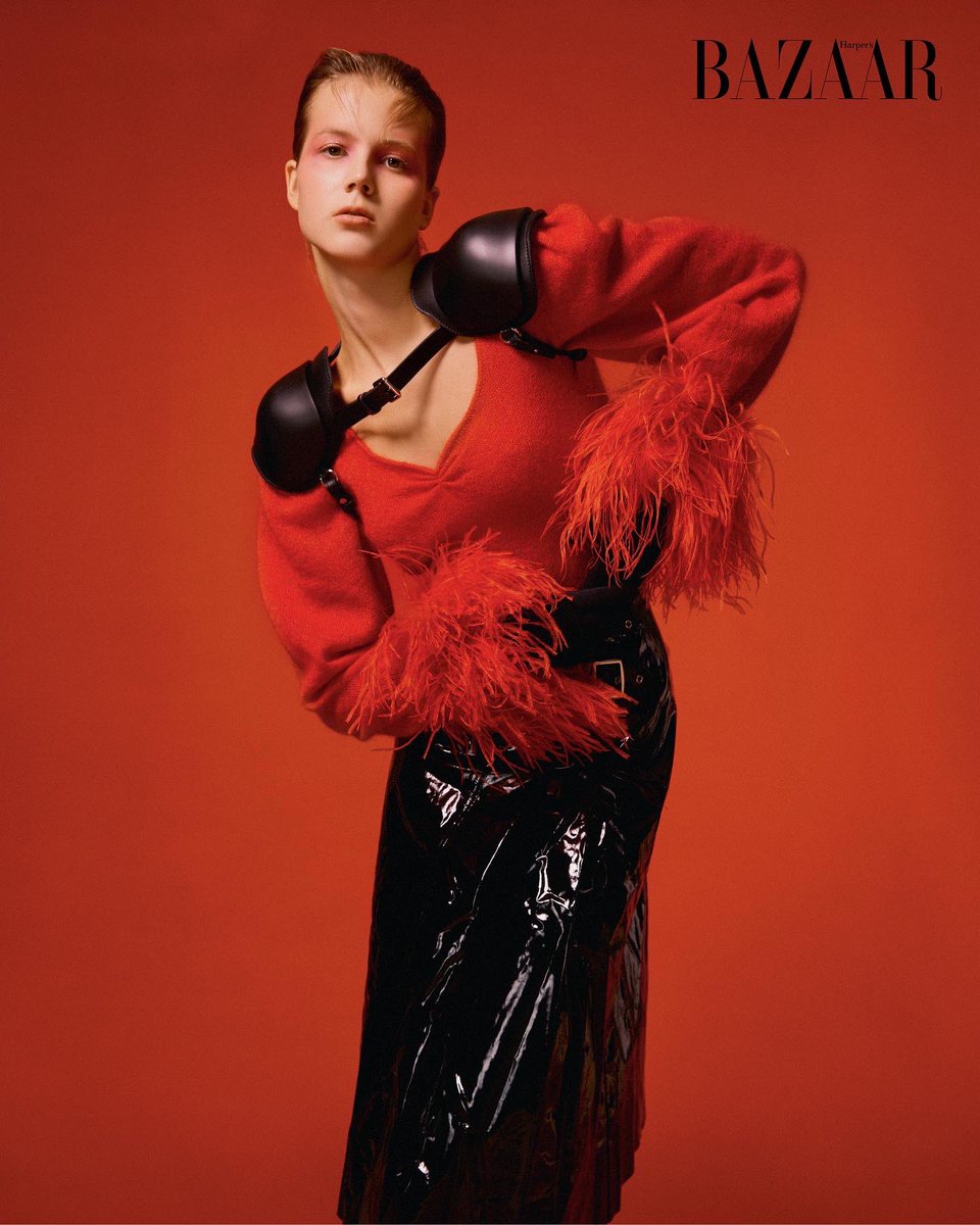 HerietTmodels's tweet photo. Heriettface amazing model Annie B for @harpersbazaarhk ❤️💪🏻🤩 #editorialshoot #harpersbazaar #hk #hmodel #beheriett #fashion #hmlife #heriettmodelmanagement @annie_bezakova https://t.co/0xnvOLJ0vp