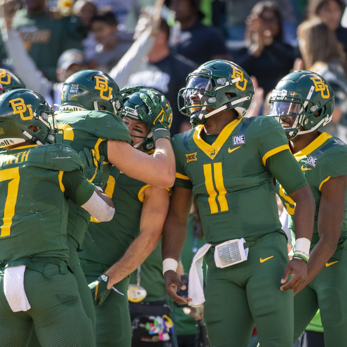 ColtonVasek's tweet photo. #AGTG Blessed and excited to say I’ve received my 10th offer from Baylor University!!
#SicEm
@BUFootball 
@CoachShawnBell 
@ahunt90 https://t.co/XiGZAej06J