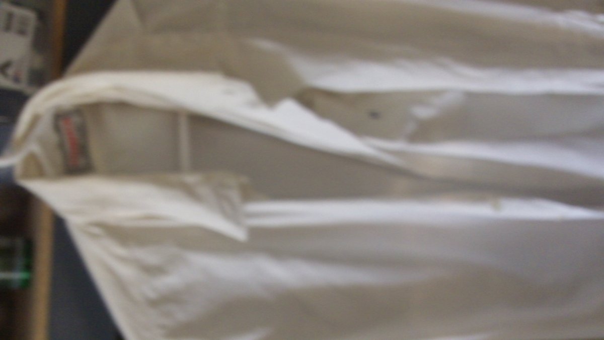 ZazousLes's tweet photo. The gallery obtained several monogrammed vintage #bespoke shirts formerly owned by 70s  House bigwig Wayne L. Hays (D-Ohio) https://t.co/Ikebv7wR8d This one that Wayne got on a junket in Hong Kong, has an odd monogram. What does it mean? 这个符号的解释是什么？需要中文翻译 https://t.co/y2sSayAGv5