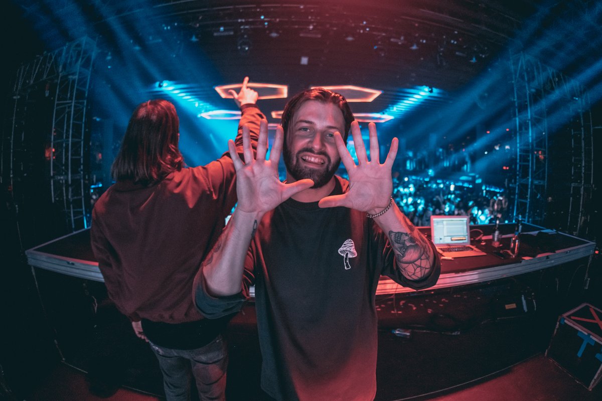 ClubGlow's tweet photo. #SOLDOUT: TONIGHT!πNight #2 of @zedsdead's #DeadbeatsTour with support from @l_1788, @wtfischee, @VAMPAOfficial, & @kumarionmusic at @echostage AND @SickickMusic's #SickMix Tour at @soundcheckdc!πFEW Tables remain! Tickets are SOLD OUT β https://t.co/mMqnT1zbTF https://t.co/lxegCiuJ6Z