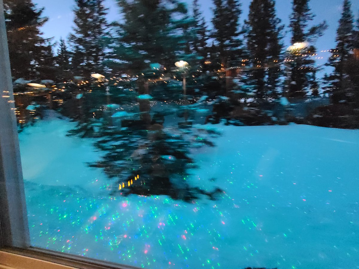 Leadville Railroad (@leadvillerr) on Twitter photo It was #scenicviews & dinner too on recent trip on The Holiday Express ™ by #Leadville local Roxie Aldaz. #DidYouKnow guests can bring their lunch/dinner onboard? It's #bonappettit as you take your seat on the <a href="/LeadvilleRR/">Leadville Railroad</a>! Thru 1/15/22 Tix and res at leadvillerailroad.com It was #scenicviews & dinner too on recent trip on The Holiday Express ™ by #Leadville local Roxie Aldaz. #DidYouKnow guests can bring their lunch/dinner onboard? It's #bonappettit as you take your seat on the <a href="/LeadvilleRR/">Leadville Railroad</a>! Thru 1/15/22 Tix and res at leadvillerailroad.com