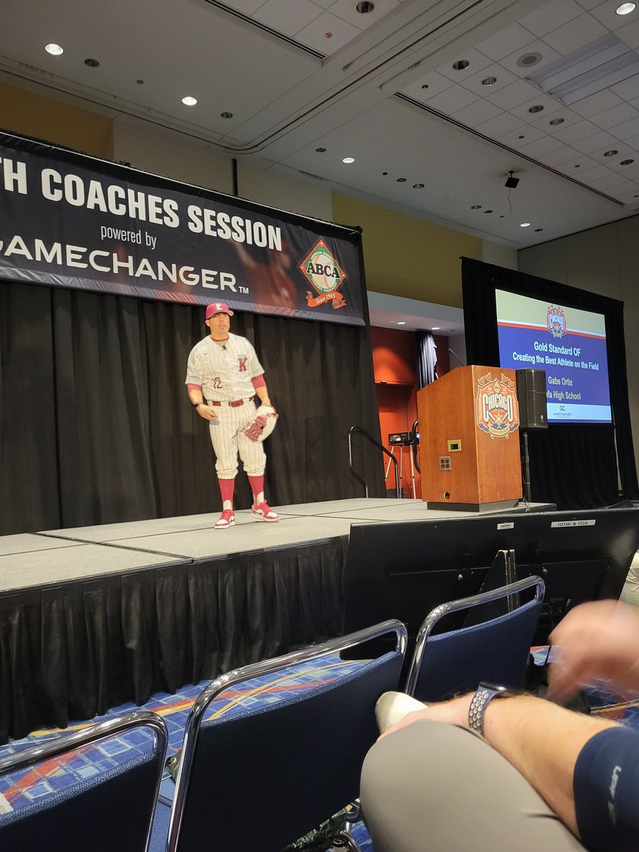 CoachPla1's tweet photo. Got a chance to watch @Webgems24 on the Youth Stage in person at the @ABCA1945 Convention. He did an amazing job on outfield play. From #outfieldchatter to the stage. Love to see it. Proud of you big dog! Content was fire. #brotherhood https://t.co/QujWZjk4SV