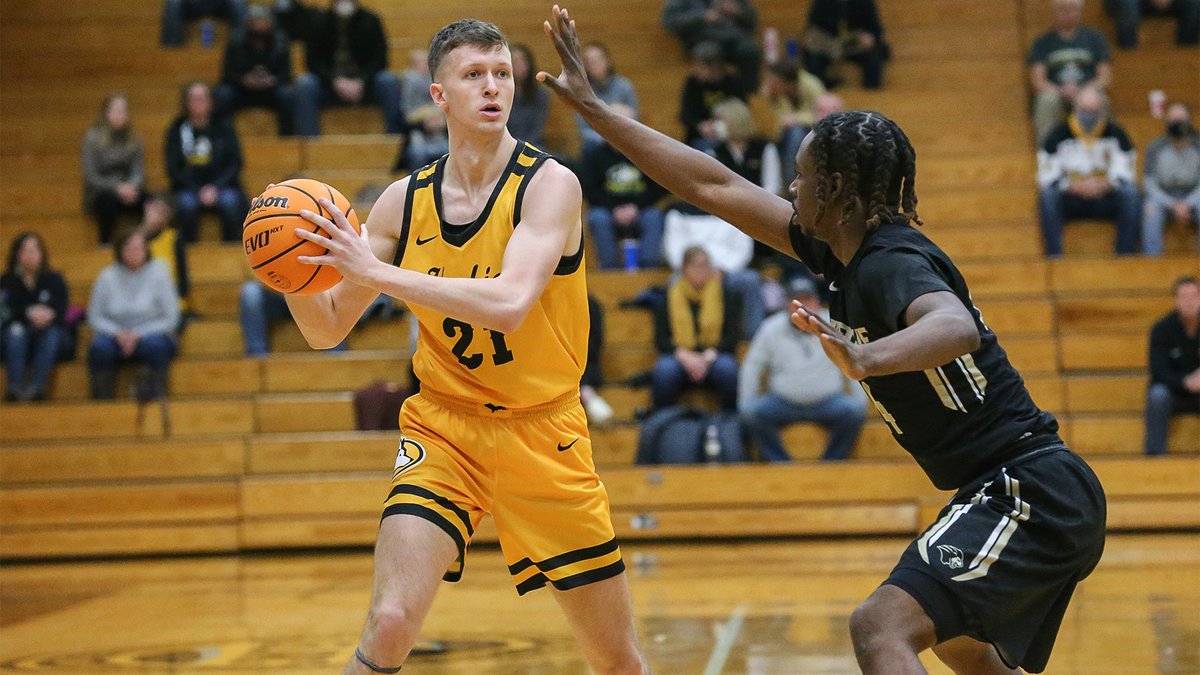 mtumbb's tweet photo. RECAP | Huskies pound Pride for ninth win #mtumbb #FollowTheHuskies
π https://t.co/UwWuNMgnQE https://t.co/UcIYaD1Tyt
