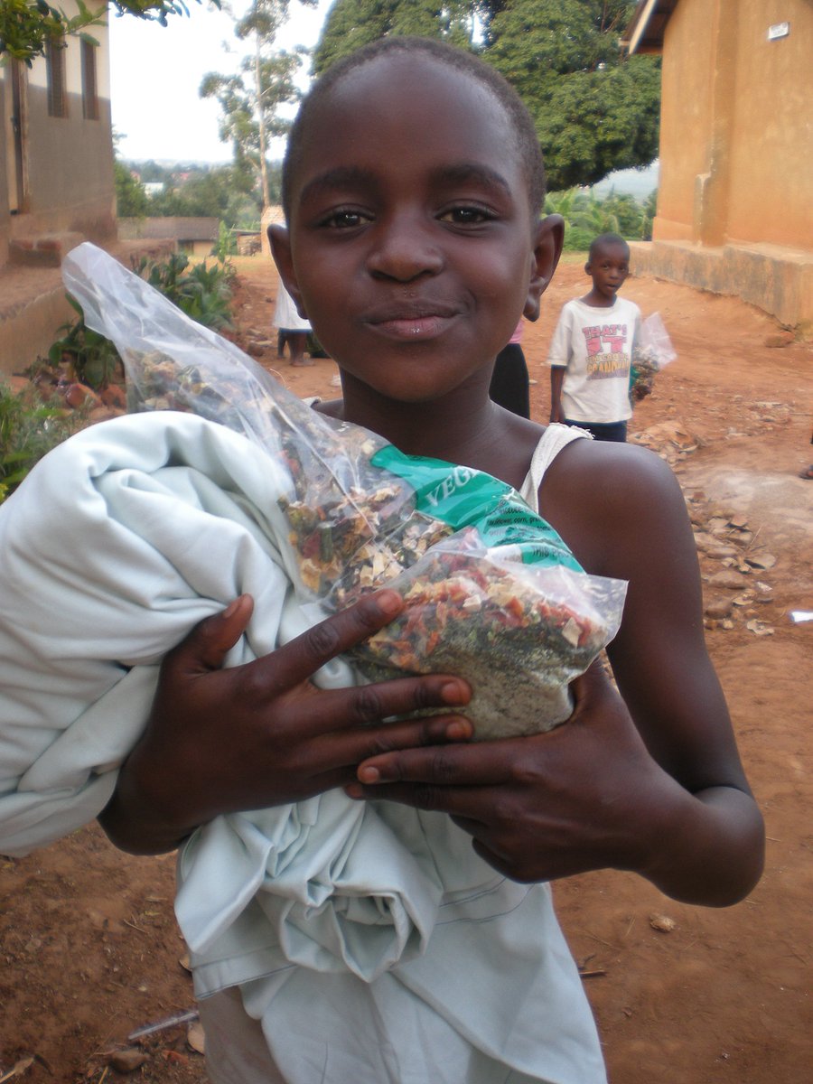 RedRibonFund's tweet photo. SPONSOR A CHILD: We invite you to GIVE an education to Orphans CHILD, to give visit us at https://t.co/V8I6er0urn or check out all our project activities at https://t.co/emGgfZ3oGF email: aids@aymu.ca or whatsapp +256-701-200002 https://t.co/7CsTSvizhl