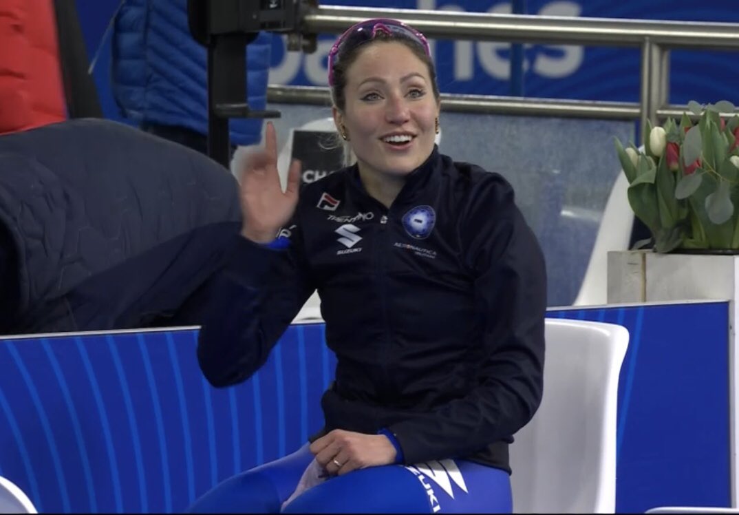 abuongi's tweet photo. #Ghiaccio #Pistalunga #SpeedSkating #EuroSpeed
Altro exploit di Francesca Lollobrigida: agli Europei di Heerenveen, dopo quello nei 3000, è di bronzo anche nei 1500! https://t.co/a8I3dhrVN3
