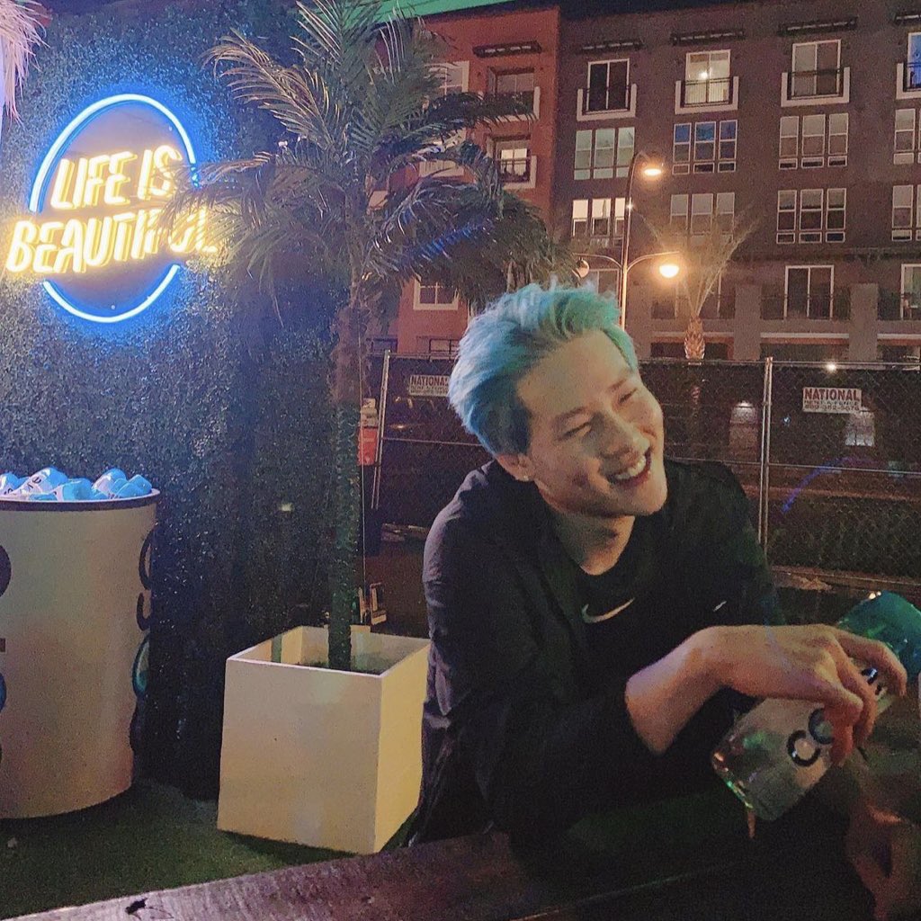 snwriseric's tweet photo. the jooheon boyfriend agenda https://t.co/LiK9SeVl4a