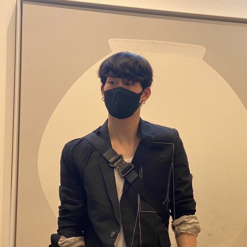 snwriseric's tweet photo. the jooheon boyfriend agenda https://t.co/LiK9SeVl4a