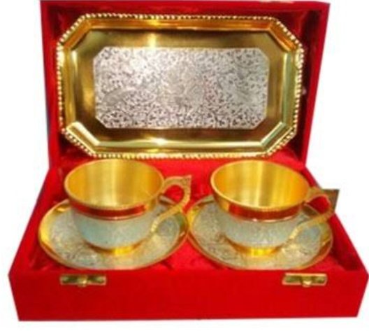 Pranathi_R16's tweet photo. Shannu's brother and Src's Sister Spy Aunty still crying on #VjSunny and BB expecting BB will buy new cup,divide it and give it to both of them.But that won't happen. So to cool down them we Sunny fans are giving these 2 cups on behalf of BB.
Congratulations 🎉🎉
#BiggBossTelugu5 https://t.co/ofwsrTmfSV