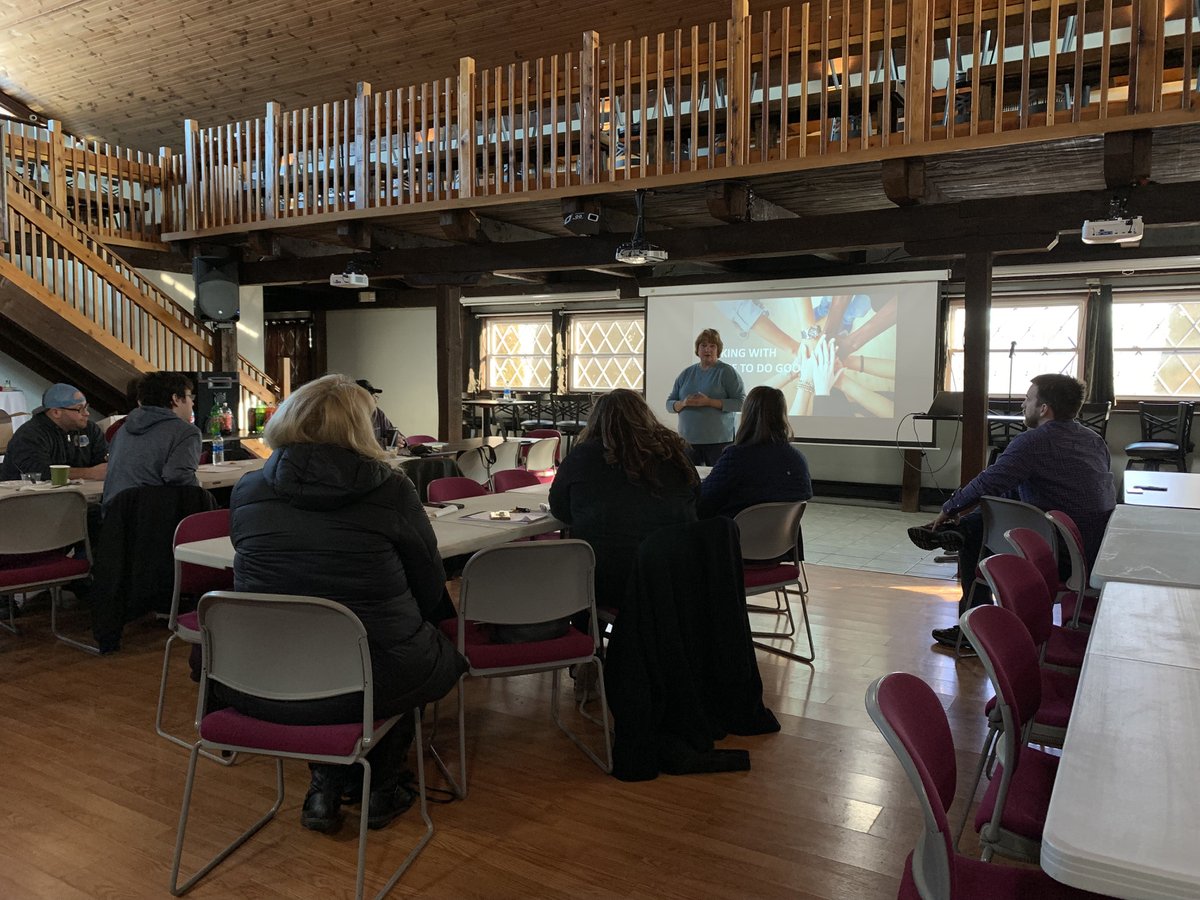 AFPFPA's tweet image. Day #2 of Grassroots Leadership Academy Level 1 training with @glatraining! Special shout out to Beaver Co Ambassador Pam Hupp for bringing this group together to educate and mobilize the grassroots. #GLATraining