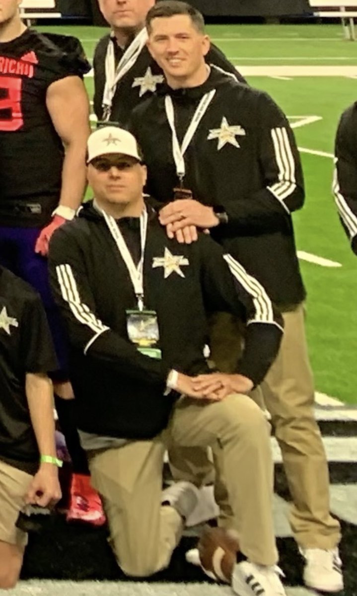 coachrdodge's tweet photo. Did we just become best friends!!!??? @CoachCross2 https://t.co/P10krdBEQZ