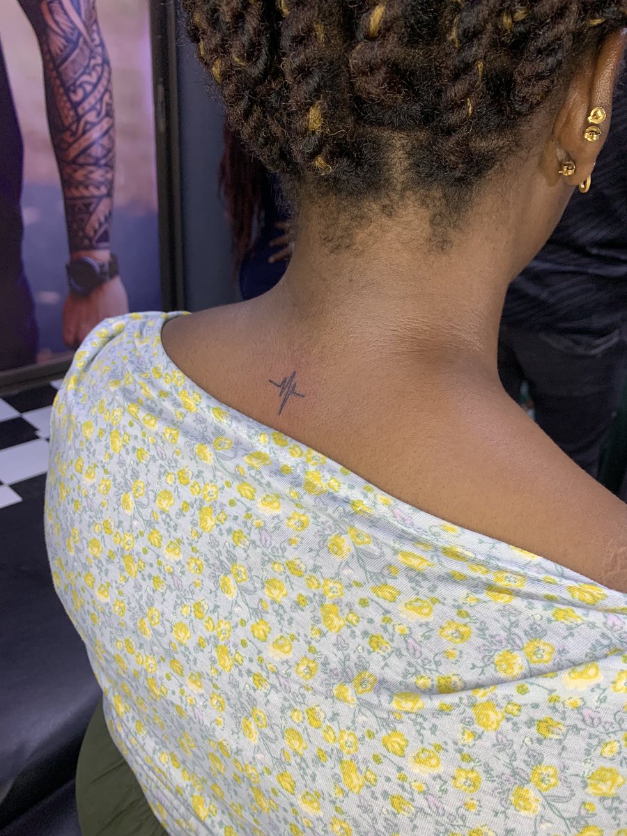 DavinksTattoo's tweet photo. Been doing some small tats earlier today..😁 https://t.co/yGApWI9102