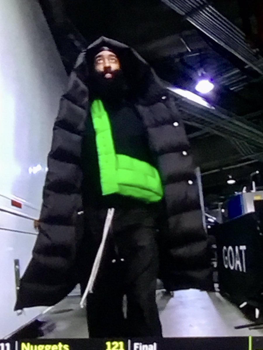 MrAngry247's tweet photo. @JHarden13 is a FRAUD! #FlopMaster #Loser @Giannis_An34 is what EVERY nba player wants to be, on AND off the court! #FearTheDeer https://t.co/RYIaUSxxFx