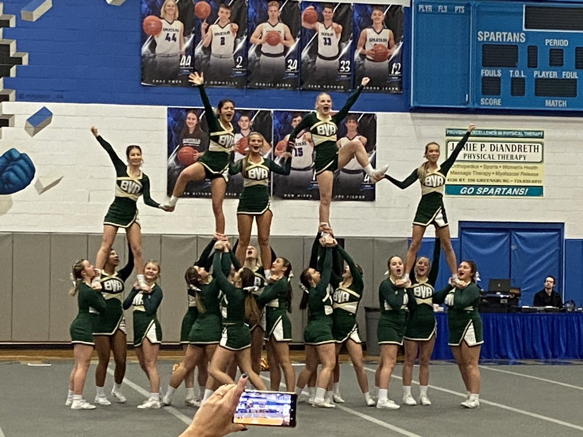 3SNdot's tweet photo. Congratulations to the Belle Vernon @BVAHS on their first ever competition at the #WPIAL Competitive Spirit Championships! Watch the 2022 #WPIAL Competitive Spirit Championships LIVE on @triblivehssn  🎥 https://t.co/cCnOtX8pfz https://t.co/vL1xwbCsHH