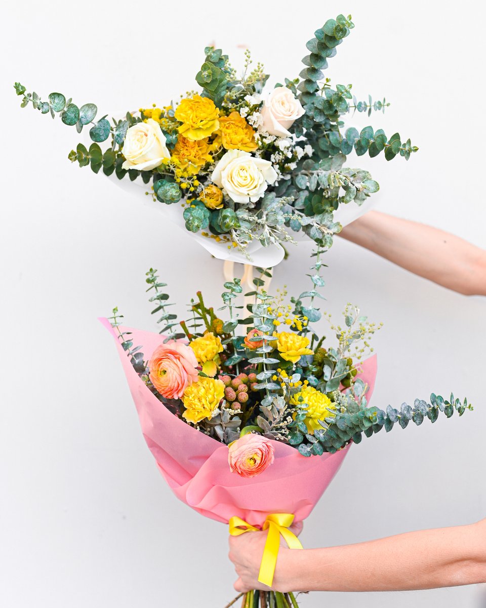 Penelope_Pots's tweet photo. Congrats on surviving the first week of 2022 babe! π₯³ We have fresh new handwraps in store so treat yourself to some fresh blooms today!
.
.
.
.
#inspiredbypetals #justbefloral #wildforflowers #alittlebeautyeveryday #bloooms #colorpaletteinspiration #favoriteflorals #flowersho https://t.co/r5aJ8MipOx