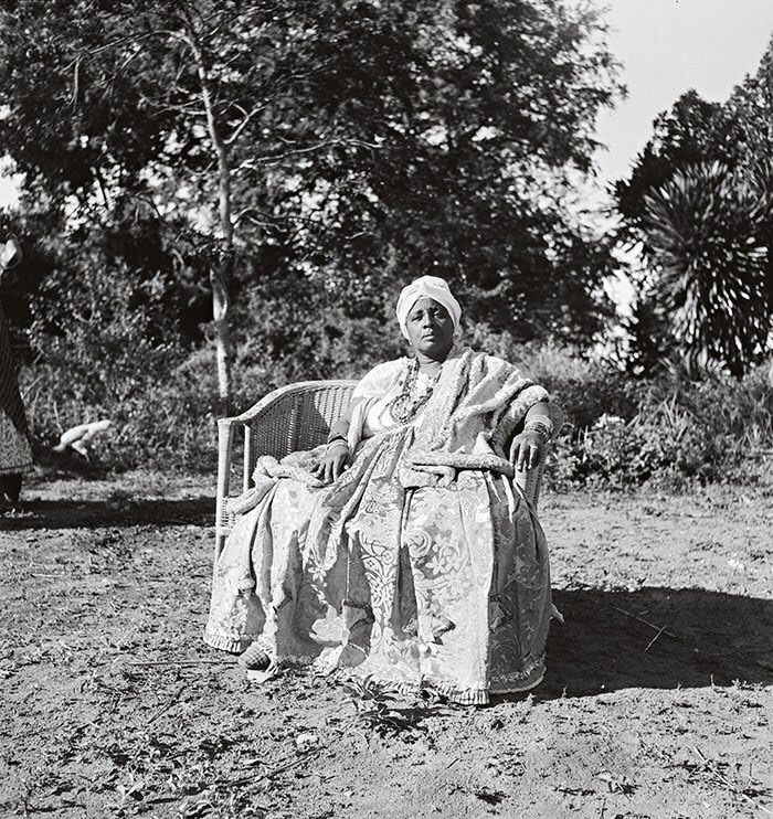 DeputadoBacelar's tweet photo. #Fotografia #PierreVerger “Mãe Senhora” https://t.co/xGhmUm4oDj