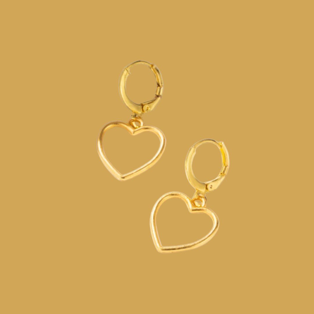 Claypop2's tweet photo. More hearts added to shop 💖 Use code CLAYPOP to get 10% off on your next purchase✨ https://t.co/m7x498trBC