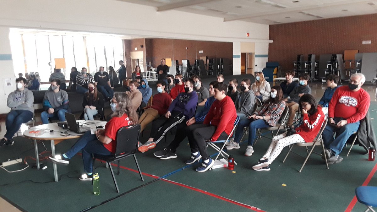 roaringstag's tweet photo. 2022 Kick Off of FRC Rapid React. Here we go again. #GoTeam1997 #GoSTAGS #FRC https://t.co/vm9F1zYGFz