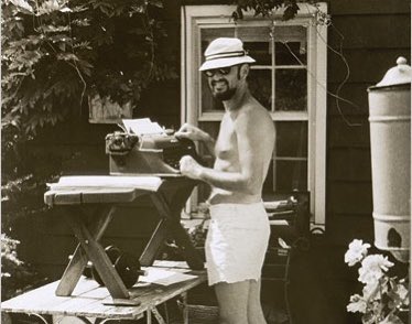 TheRealStanLee's tweet photo. Throwback to Stan pioneering the work from home trend years ago. 😂 When the weather was nice, sometimes he typed outside, working on comics &amp; his tan! 

As you can see, even when computers became the norm, Stan still employed his two-finger typing style!
#WorldTypingDay #StanLee https://t.co/bMYXnoLNx4