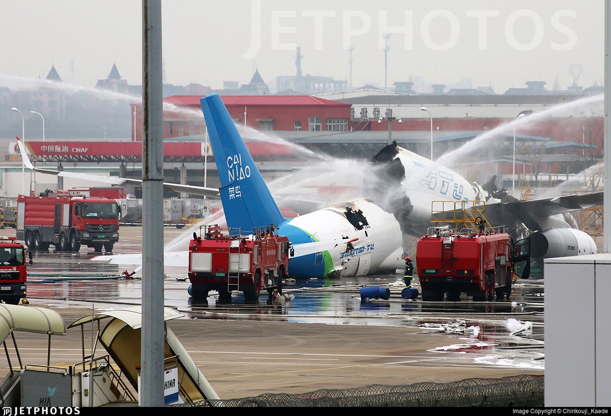 JetPhotos tweet media