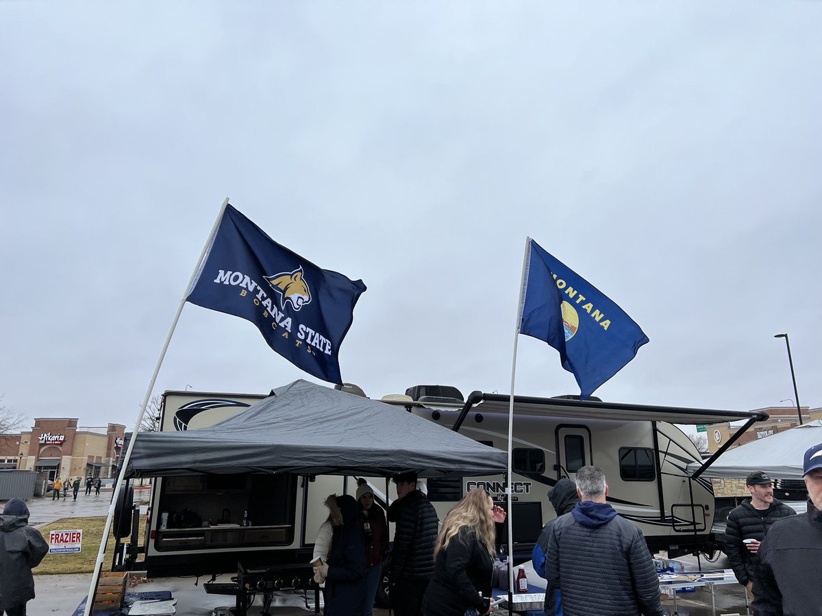 montanastate's tweet photo. It’s game time in Frisco, Texas! 
Go ‘Cats Go! https://t.co/bwsNGaRhXF
