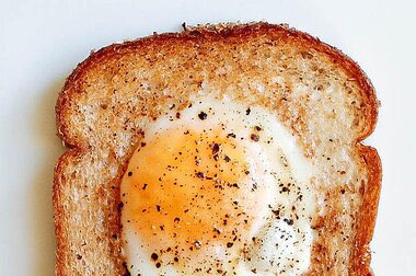 stack_ottawa's tweet image. “Chicks on a raft” Never heard it before but makes complete sense.  I just upgraded to #foodie status