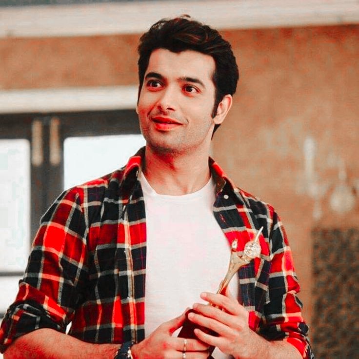 SM matalb Sharad Malhotra and SM matlab Super Hero! Happy wala birthday to u...... 