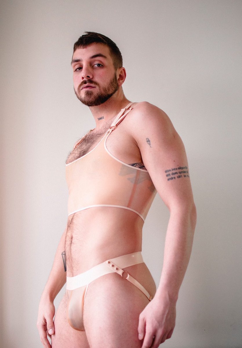 MarcusBearder's tweet photo. Fully Nude XoXo 💖 Simon wears the Henry Crop &amp; Signature Jock ✨ https://t.co/hUU5JAsz6x