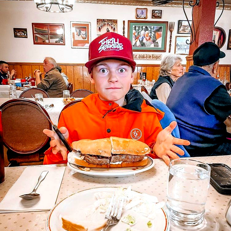 He was a big fan of that giant steak sandwich. 🤩