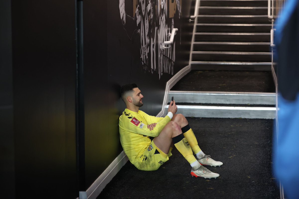 CambridgeUtdFC's tweet photo. A moment of calm. #CamUTD https://t.co/SmDiy2zk6Q