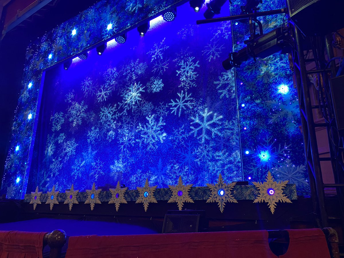 Emilyjobling's tweet photo. Spend the afternoon sat with @1BillyPearce friend Margaret at the panto. Once again Billy you were fantastic! Oh how iv missed you! Thank god we can panto again! Cya next year 🤞🏻 https://t.co/pCJAU9ujsF