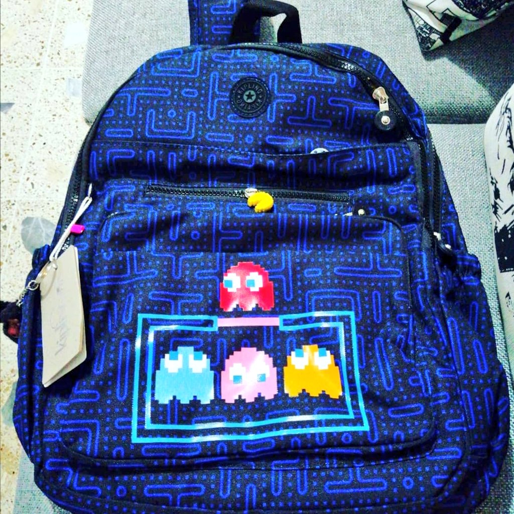 silvercorp's tweet photo. Y les vengo a mostrar mi mochila favorita 🤩 https://t.co/DnISLhFB4i
