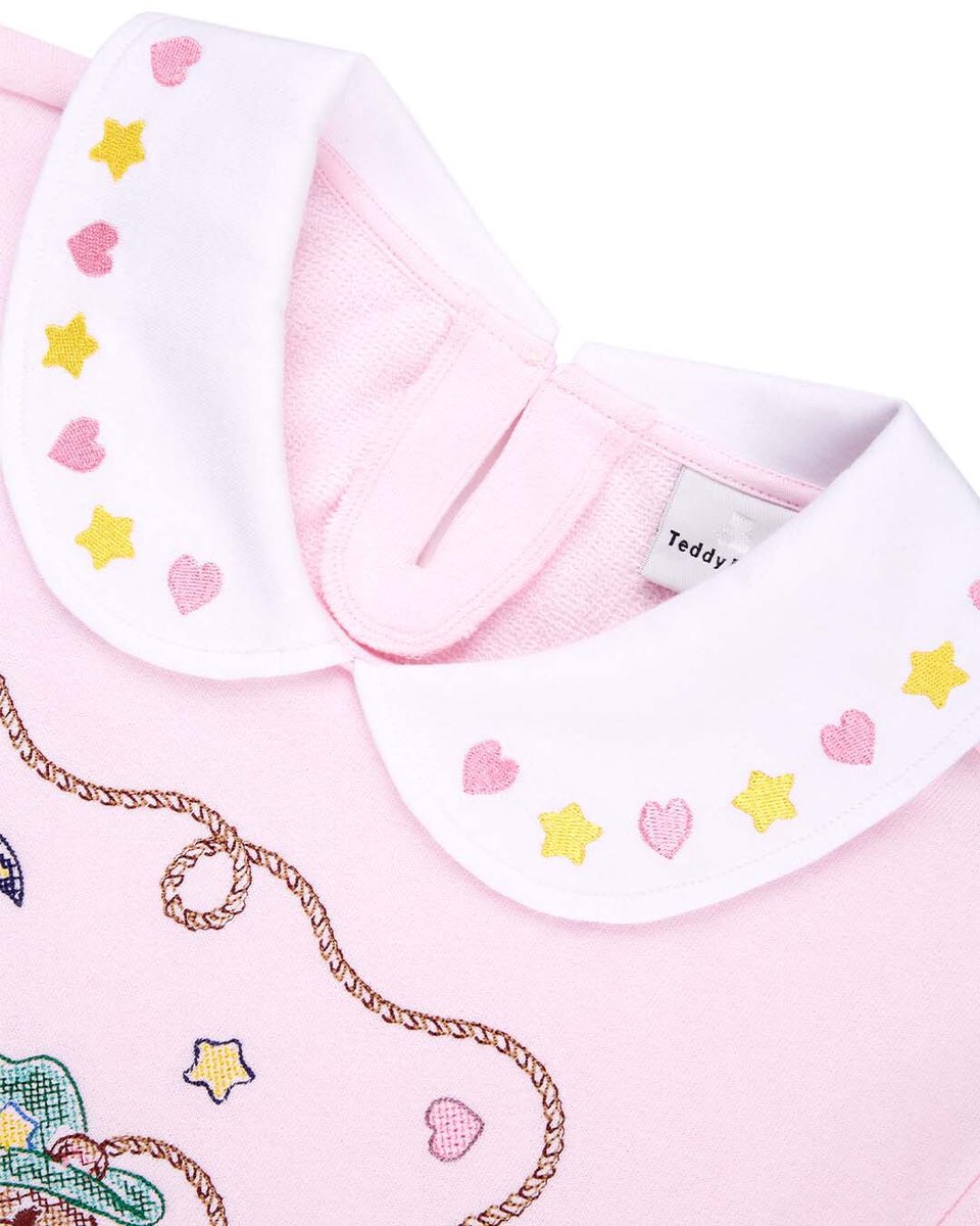 teddyfresh's tweet photo. We 💗 pink! So here is a sneak peek at some of our favorite pink pieces from the upcoming January capsule. Shop the full collection available January 20, 2022. https://t.co/ruwIRvyVxG