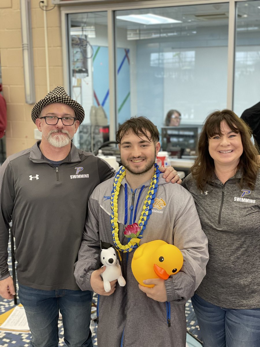 PiedmontAth's tweet photo. Thank you to our Piedmont swim team seniors for all of their hard work! Pictured below: Alex Walker, Grayson Varner, and Renee Simms. https://t.co/VsICfPRh21