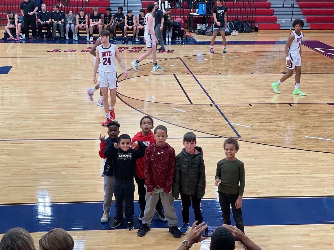 HEARTOFMCKINNEY's tweet photo. McKinney Yellow Jackets were in the house last nite to witness a hard fought game with McKinney Boyd vs Denton Guyer. The boys had a blast seeing some great talent on both teams π₯π₯
#JacketBoyz4Life https://t.co/o6G4TcELVj