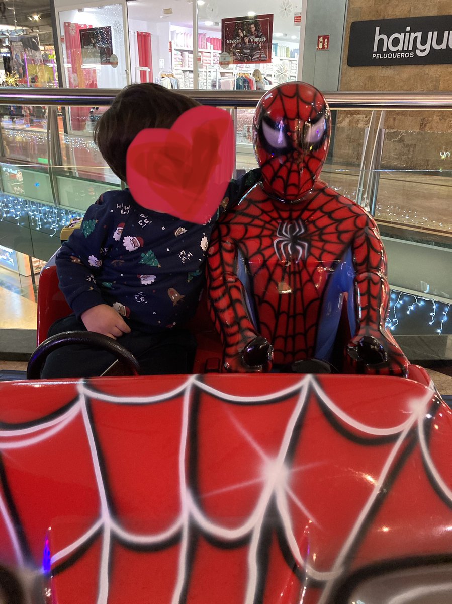 CosasNin's tweet photo. Hijo número tres, que se ha echado un nuevo amigo, lo quiere traer a casa ; ya le he dicho que como está la cosa con el covid no es buena idea…#cosadeniños https://t.co/4xlsxZDjL4
