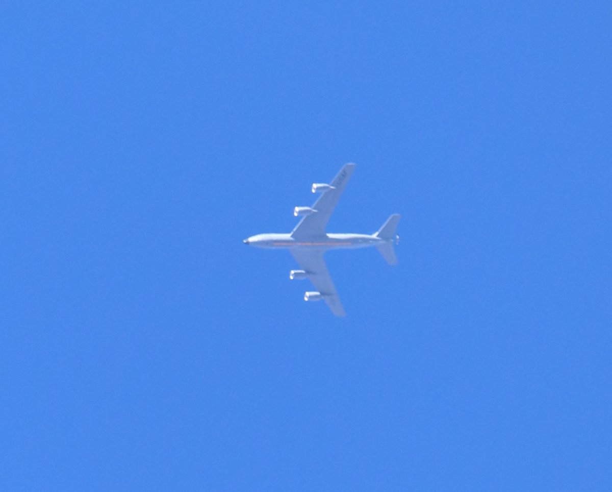 ThreeCalories's tweet photo. USAF Boeing KC-35R Stratotanker callsign #WIDE21 reg. 63-8036 #AE014F out of KPHX conducting refueling operations for overwatch of AF2's landing at KLAS. Unfortunately I could not get a photo of AF2 because the airport exits were blocked. Photo by me. :) https://t.co/Vi21E1kmFQ
