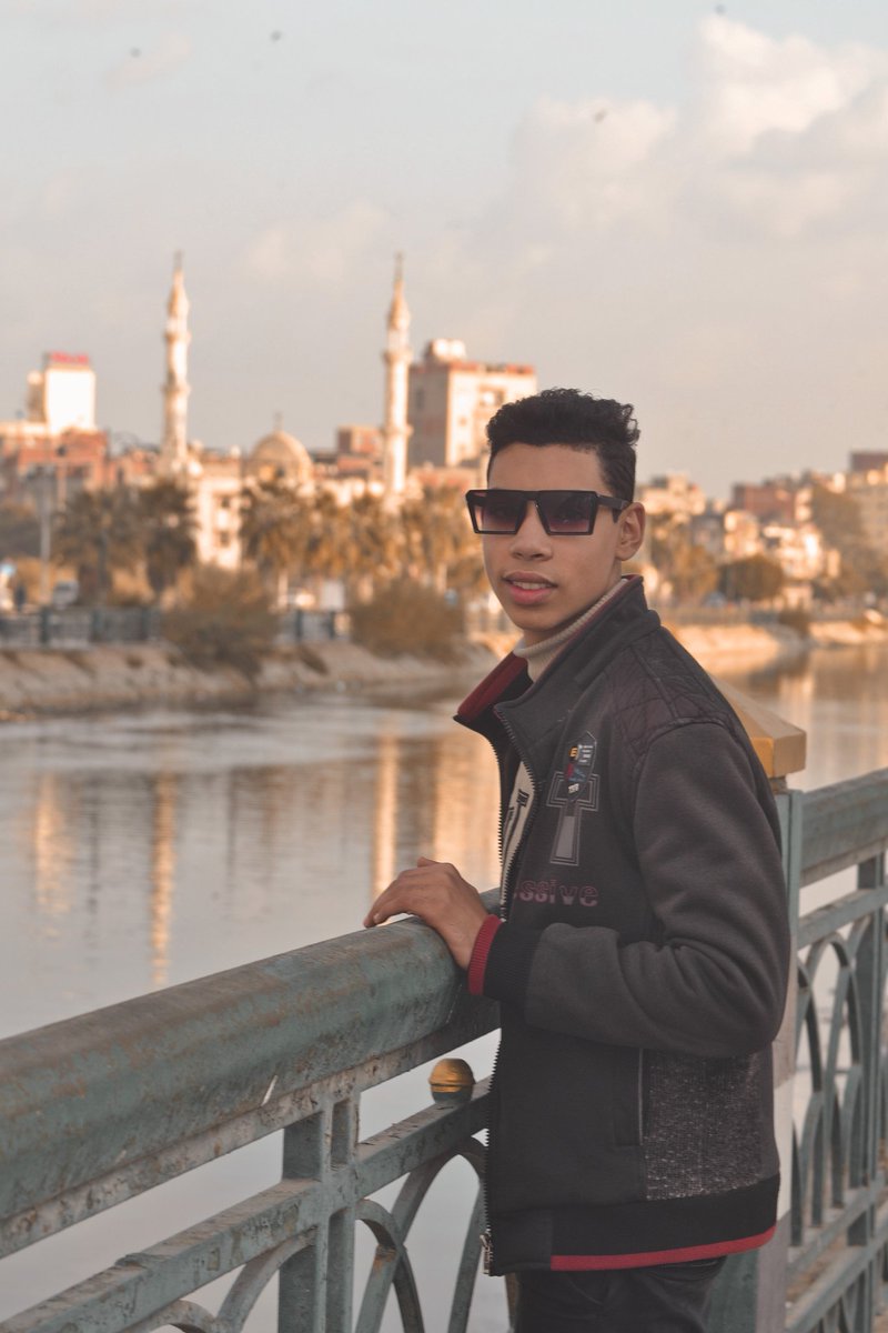 ELcommando_ tweet picture