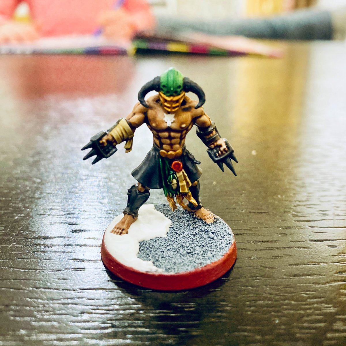 JipJipperson's tweet photo. Blood Bowl Norse Blitzers are all finished now, thanks to a hobby drop from @PainterPart, coming through with the Skull-tribe Slaughterers heads. 🙌🏼 https://t.co/v2sZ4beCbC
