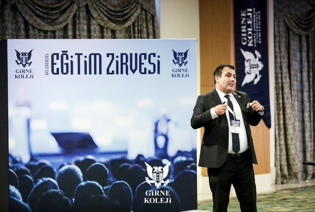 Girne Koleji Geleneksel Eğitim Zirvesi’nde, Eğitim Direktörümüz Emre Orhan,
“Geleceğin Eğitimine Bakış” temalı konuşmasını gerçekleştirdi. <a href="/eorhanegt/">هكر اخلاقي || خبير تقني 📲💻</a> 

#GirneKoleji #eğitimzirvesi #markaveeğitimdesürdürülebilirlik
