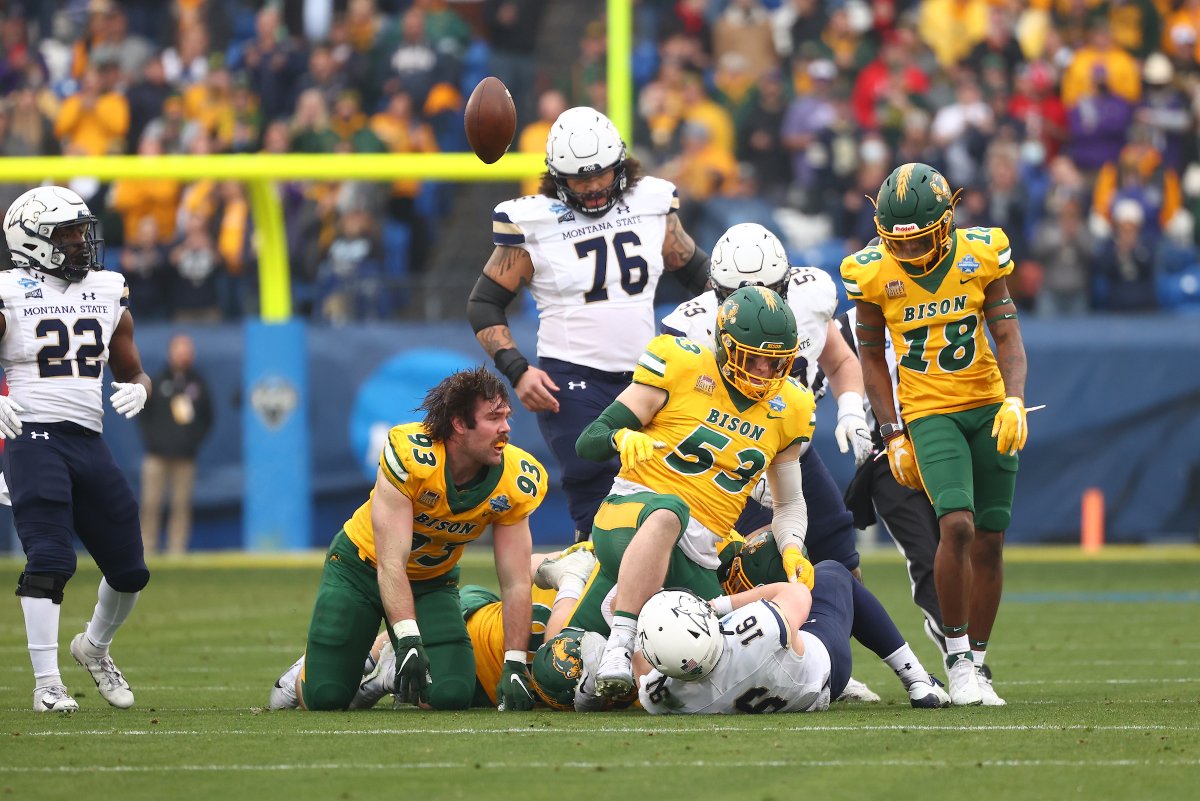 The Bison have set a new record for the largest lead at the half in #FCSChampionship game history!