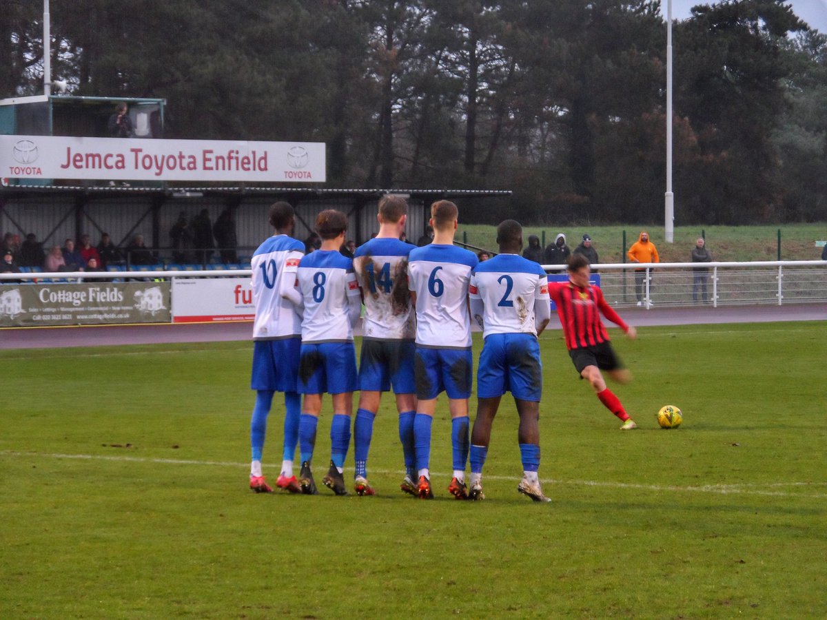 theballisround's tweet photo. Superb performance at Enfield today from @LewesFCMen coming home with a 4-1 in their pockets https://t.co/jCRFfnW1ZT