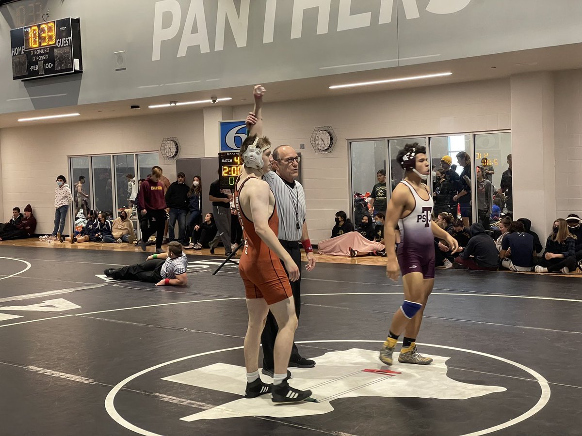 bisd_athletics's tweet photo. Michael and Bryce are coming from the back end and are now in the consultation quarterfinals.
#wieldyoursword
#BISDElevate
#BeInSpireD
#WeAreBISD https://t.co/Tuesni4Ibb