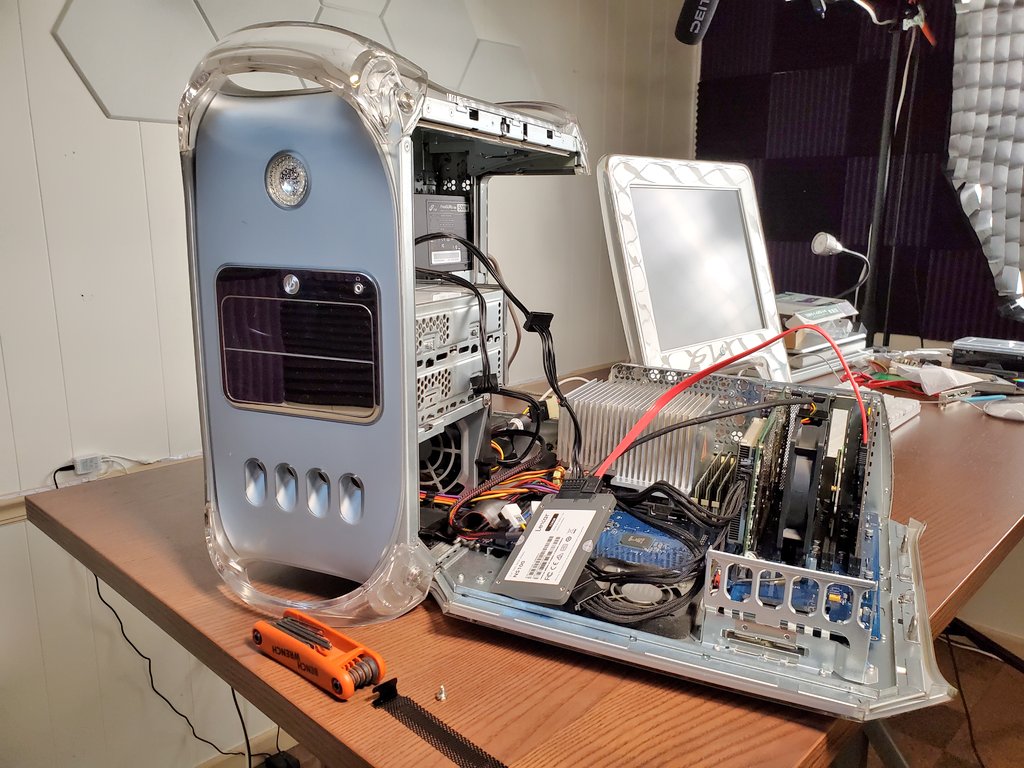 Action Retro tweet media