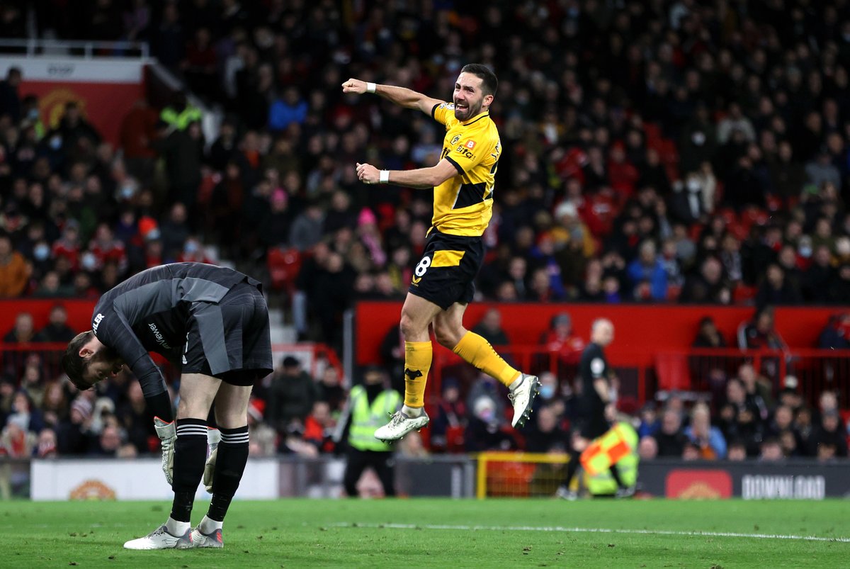 premierleague's tweet photo. 🤩 Jumping for joy 🤩 https://t.co/TFiQsL4AvW