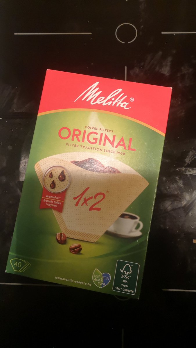 ehrnsburns's tweet photo. Umfragevorschlag für Melitta (warum eig kein Twitter?) : Wieviele Käufe der Filtergröße 1x2 sind gewollt und wieviele wollten eig. 1x4? Ich tippe auf 70% Fehlkauf. #petitionjetzt #kaffeefilter #wasauchimmer1x4heisst https://t.co/eSqFGR4OtL