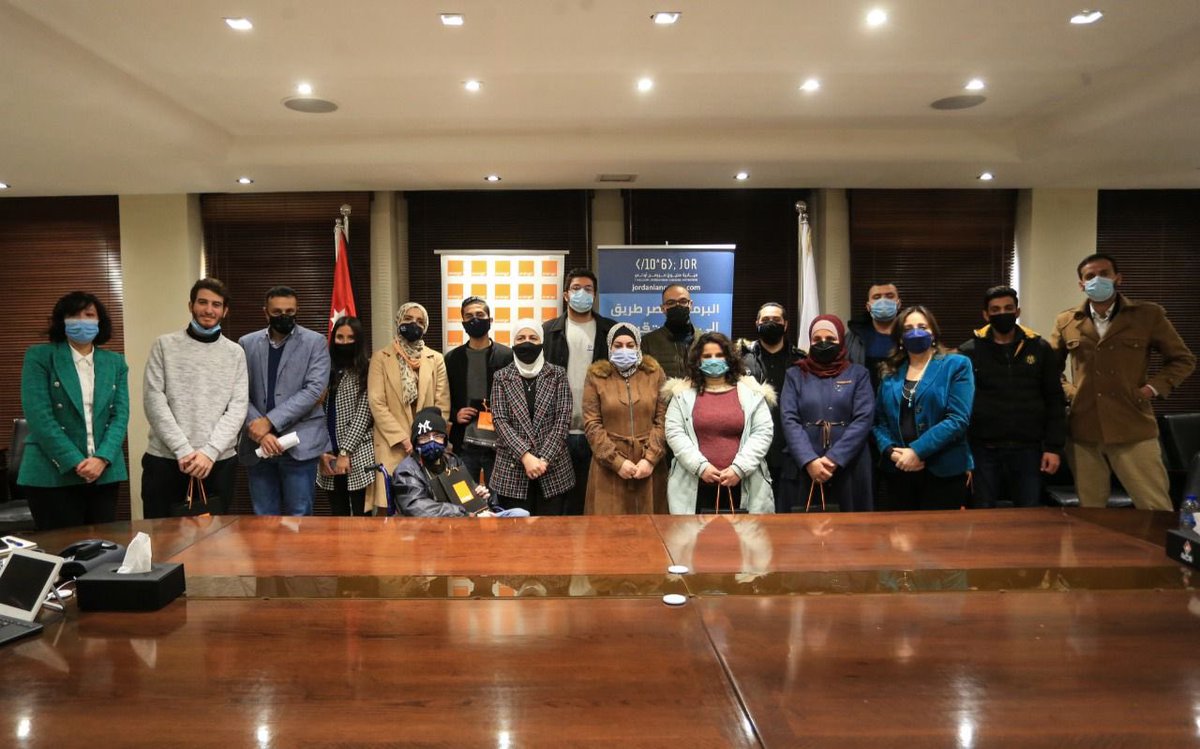 orangeJo's tweet image. من حفل جوائز تحدي أيلول ضمن مبادرة مليون مبرمج أردني التي تنفذها مؤسسة ولي العهد بالشراكة مع وزارة الاقتصاد الرقمي والريادة وبالتعاون مع أورنج لتعزيز فرص الشباب في سوق العمل وتزويدهم بمهارات البرمجة التي تعد لغة العصر.
#MODEE #OrangeJO #CodingAcademy