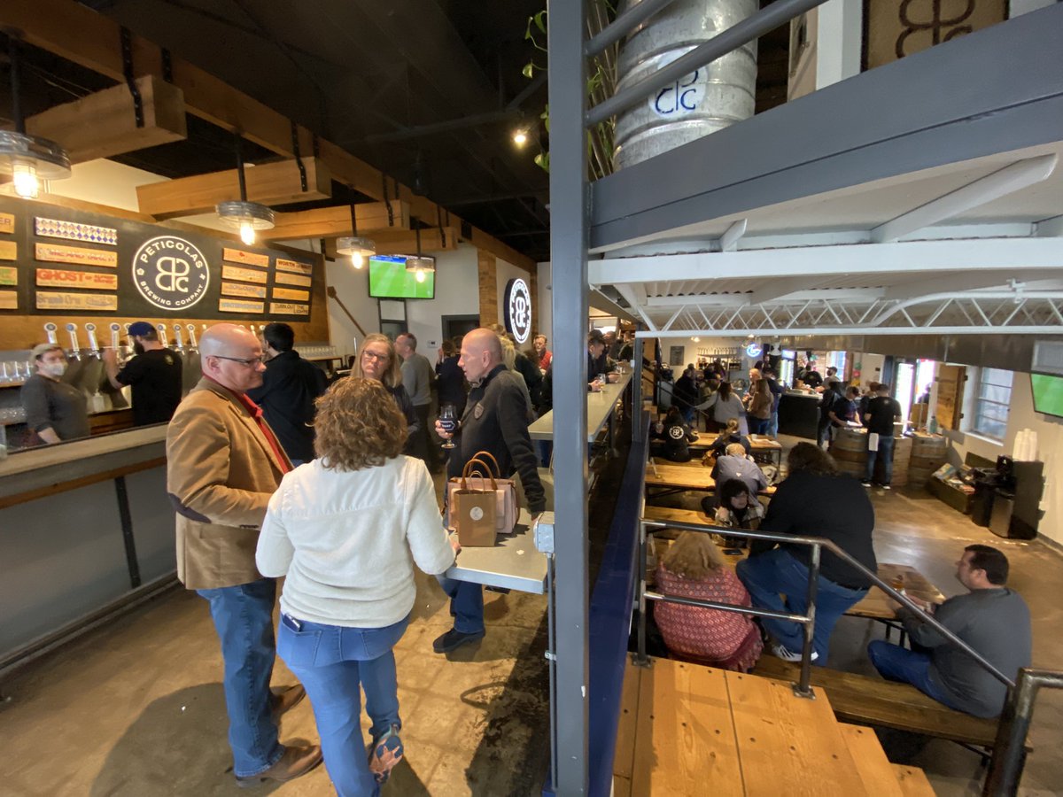 junkytrinket's tweet photo. Our amigos at @Peticolas know how to throw a anniversary party! #cheers #peticolas https://t.co/gVefoGnEhu
