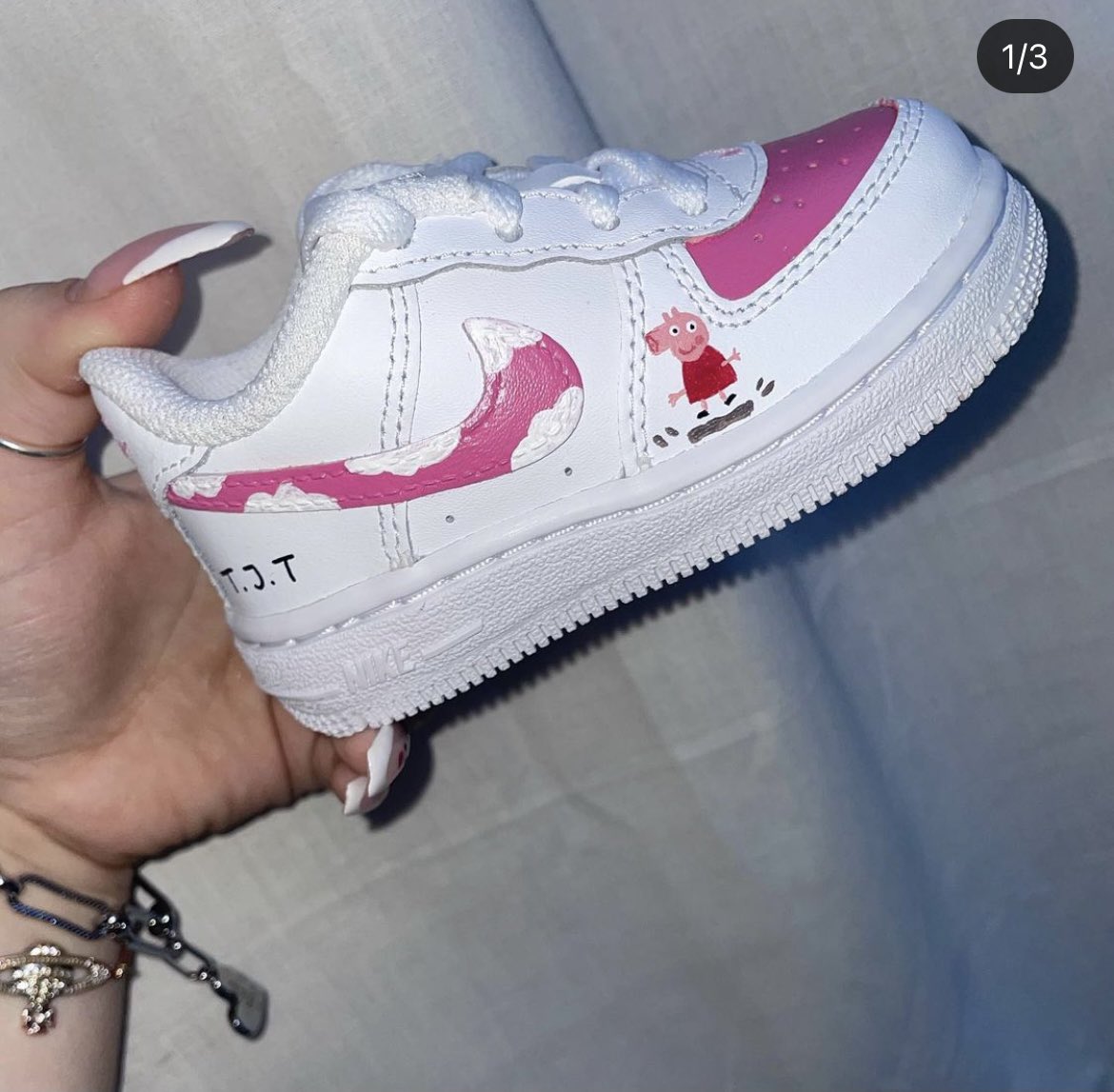 freyashep's tweet photo. Some of my newest designs✨ insta / Facebook - freyas.customs ✨ https://t.co/DUkG1gyZhv
